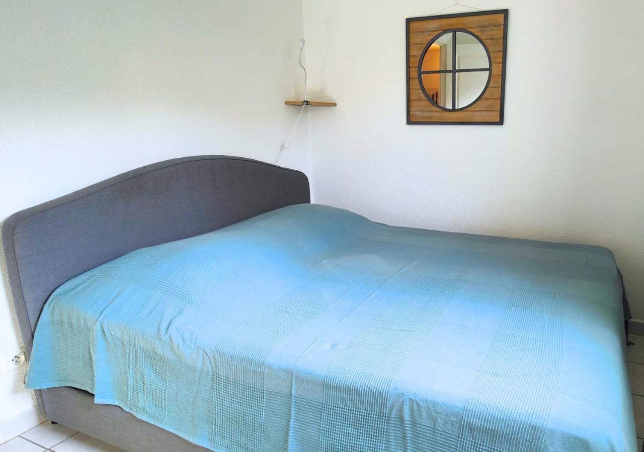 Mazet - A 300M De La Plage / Terrasse / Wifi / La Conciergerie Varoise La Londe-les-Maures Zewnętrze zdjęcie